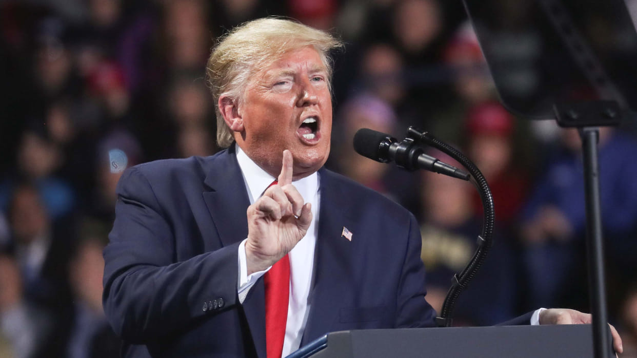 Trump criticises Ramaswamy publicly ahead of Iowa caucus