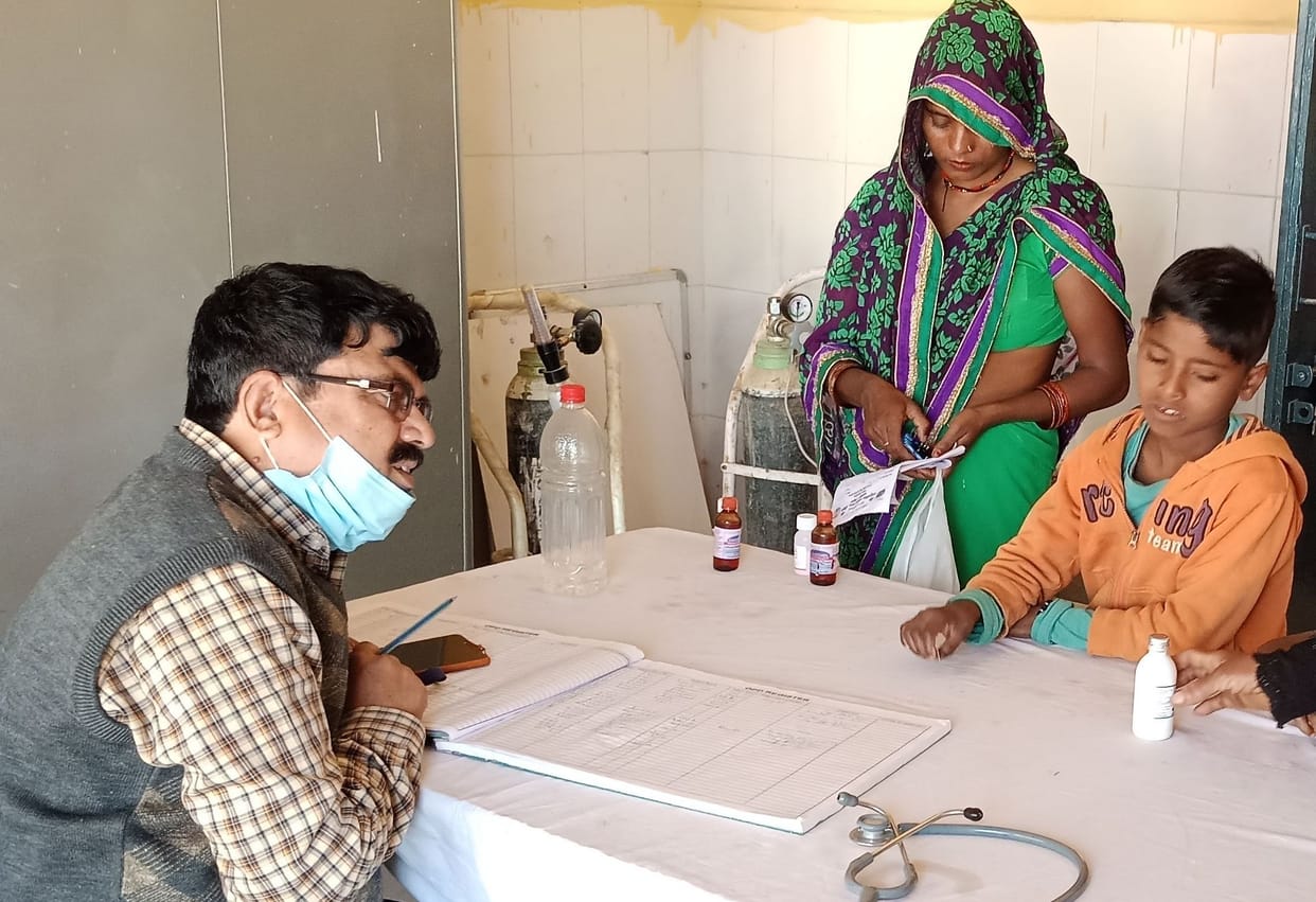 Kanpur Dehat : jheenjhak CHC backward  in the treatment of Ayushman beneficiaries