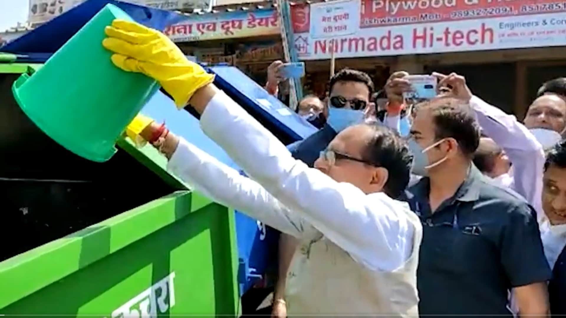 CM's gift on Budhni Gaurav Diwas: Inaugurated sewerage project, gave message of cleanliness together with cleaning friends