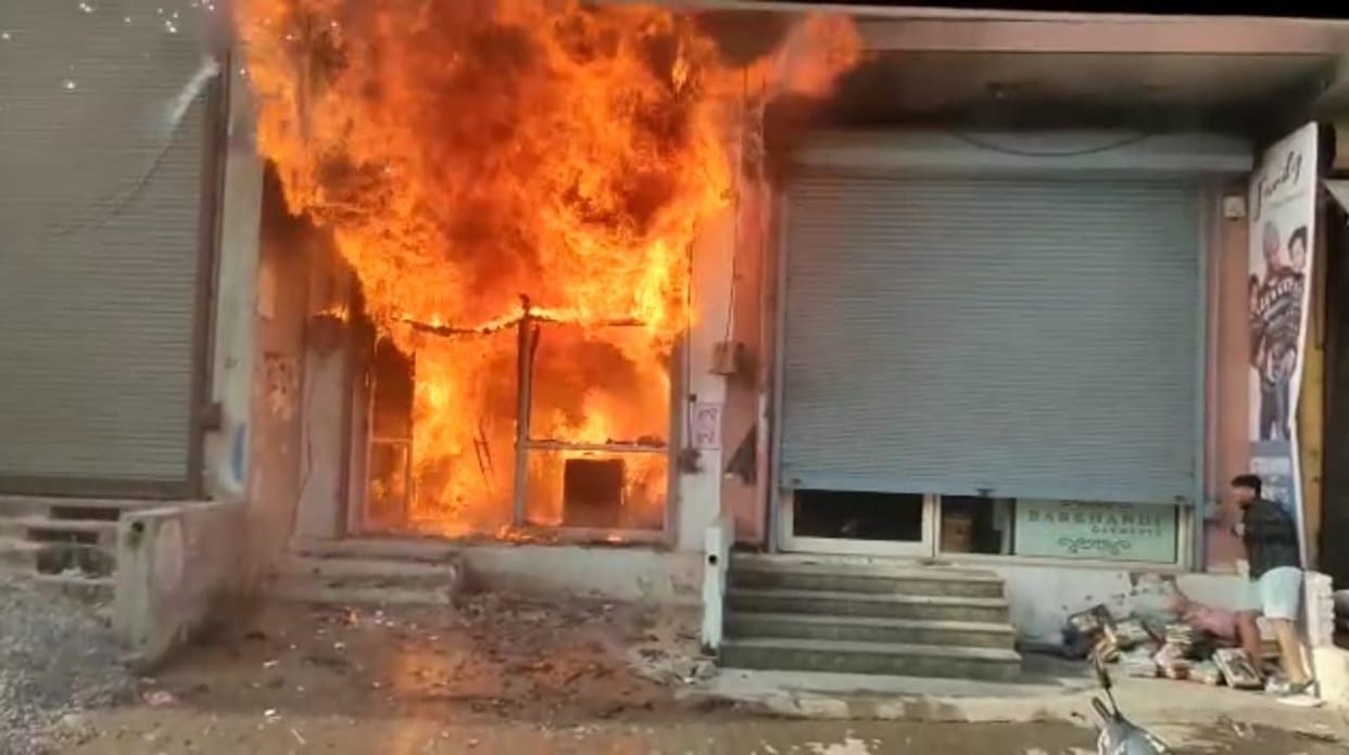 Fire broke out in a three-storey clothing shop