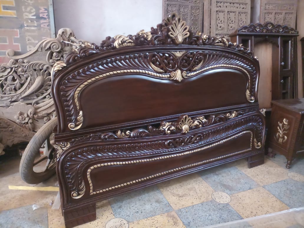 Inflation increased uneasiness among wood handicraft entrepreneurs