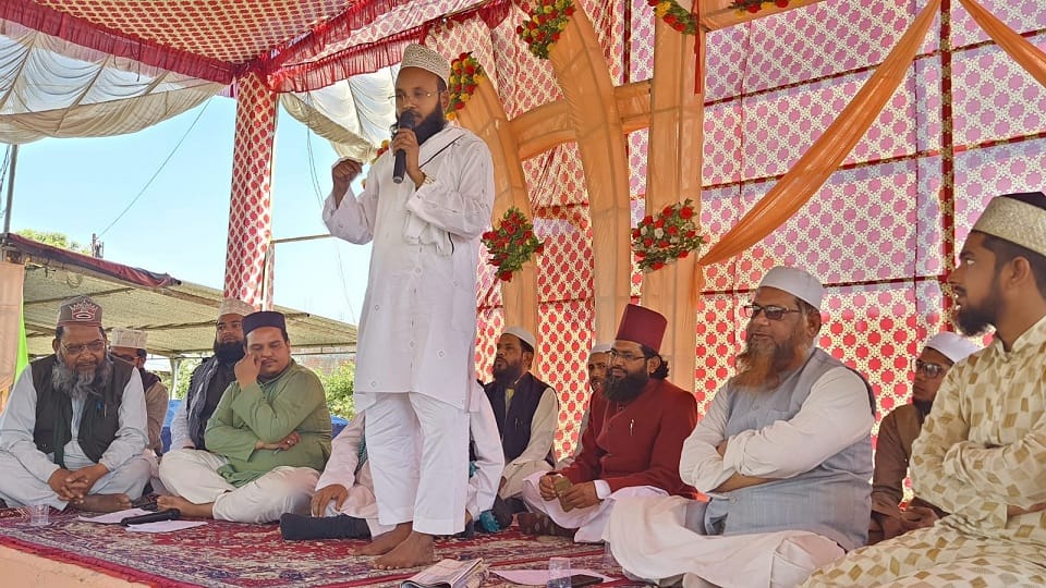 maulana announcement in jhansi if dj plays they will not read niqah