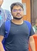 Kanpur dehat : Vishal reached Delhi from Ukraine, will come home today, faces of relatives blossomed by information