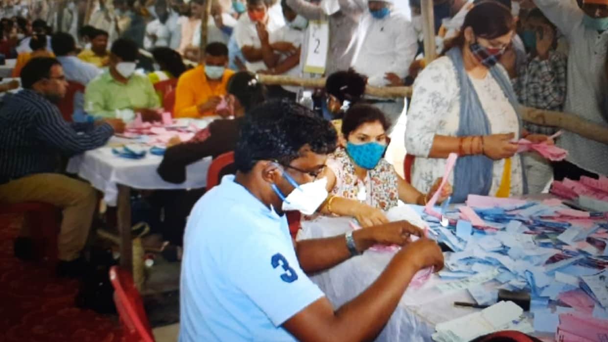 UP Chunav 2022: Officers have trained to staff for counting in Meerut