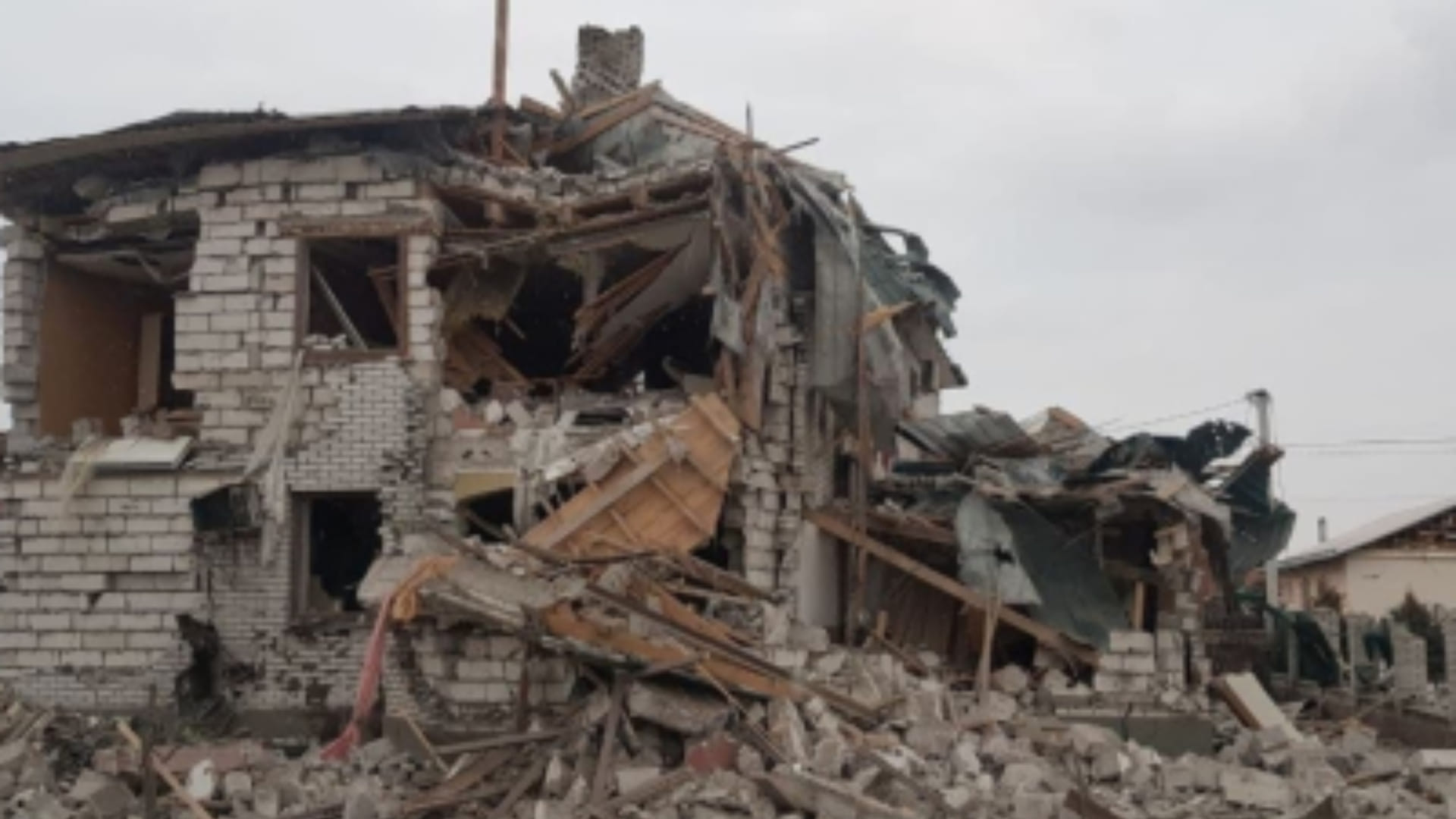 Russia Ukraine war 11th day Kyiv Mariupol Vladimir Putin Volodymyr Zelenskyy images