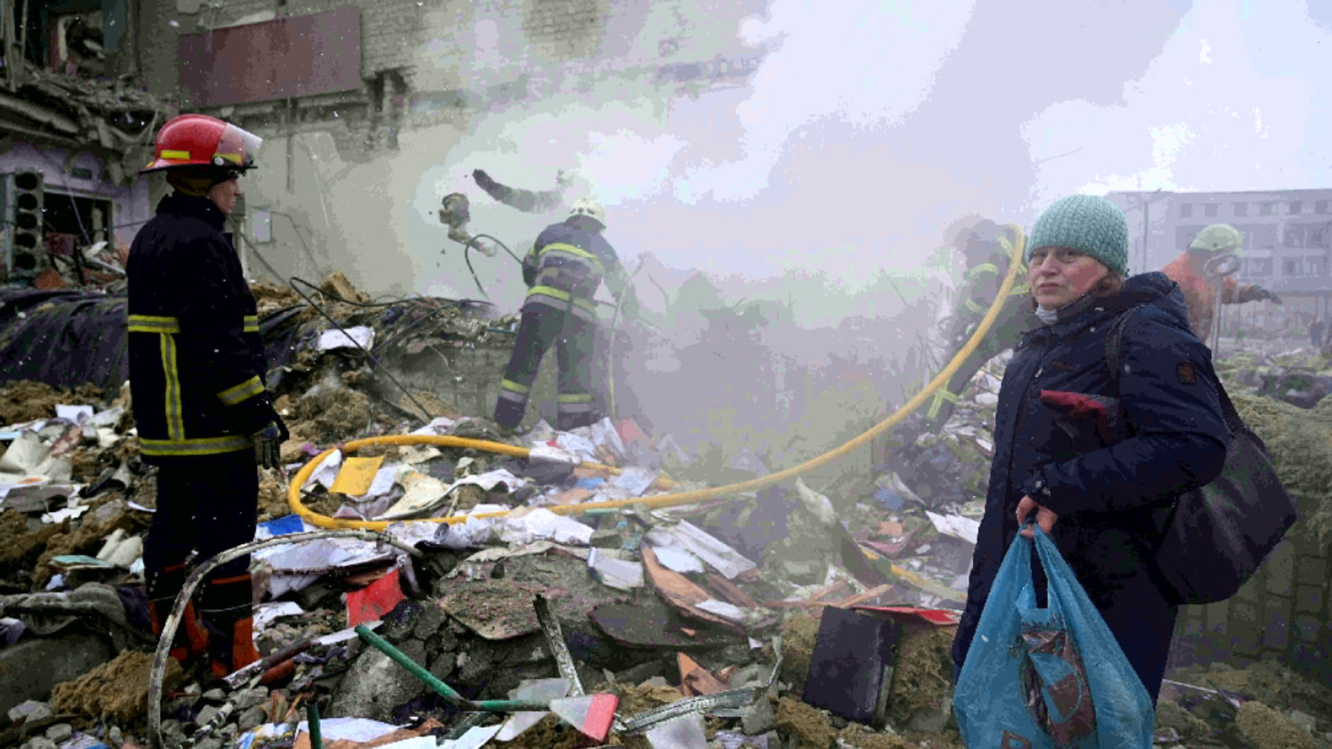 Many cities of Ukraine ruined in ten days: Alert of air strikes in Kyiv, Sumy, Chernihiv, 12 Lakh people homeless, know all updates n see pics