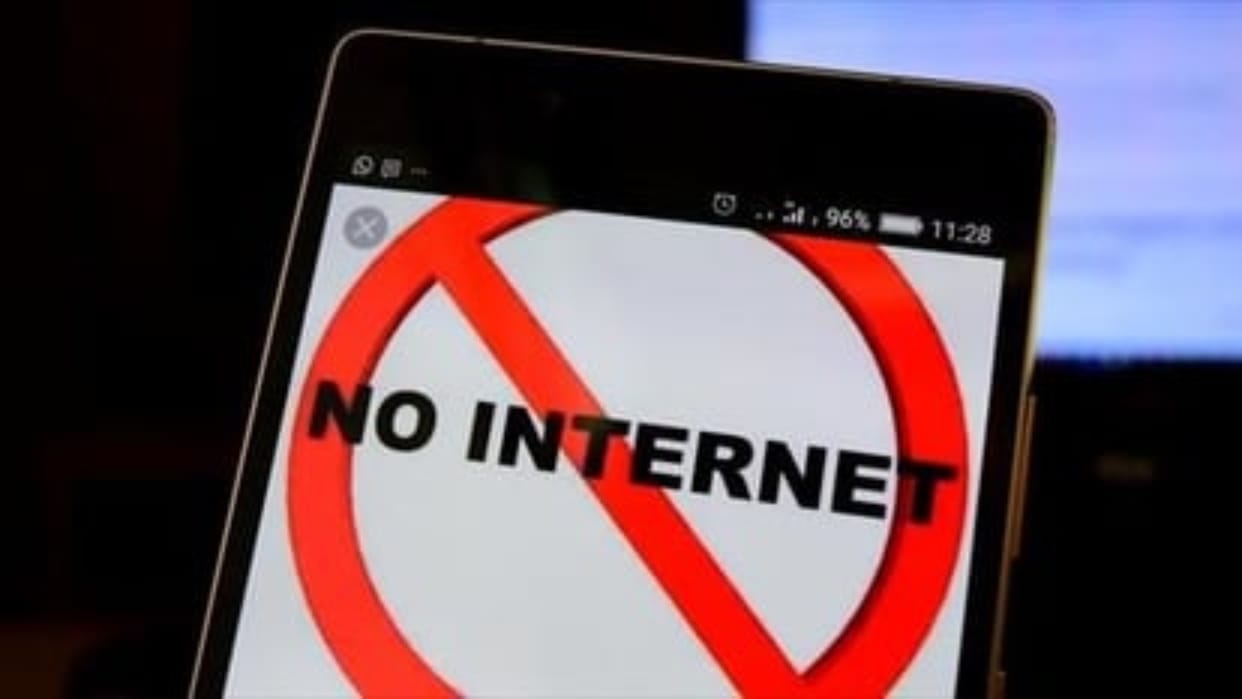 West Bengal Board Exams 2022 west bengal govt banned internet services in various districts, know full information here