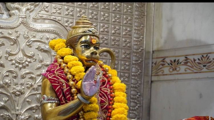 Bada Mangal 2023 date Puja Vidhi Chanting Of These Hanuman Mantra On Bada Mangalwar