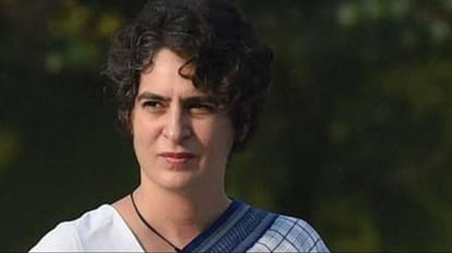 Priyanka Gandhi: शिमला से लौटीं प्रियंका गांधी, शपथ समारोह के लिए जाएंगी बंगलूरू Priyanka Gandhi returns from Shimla, will go to Bangalore for oath ceremony