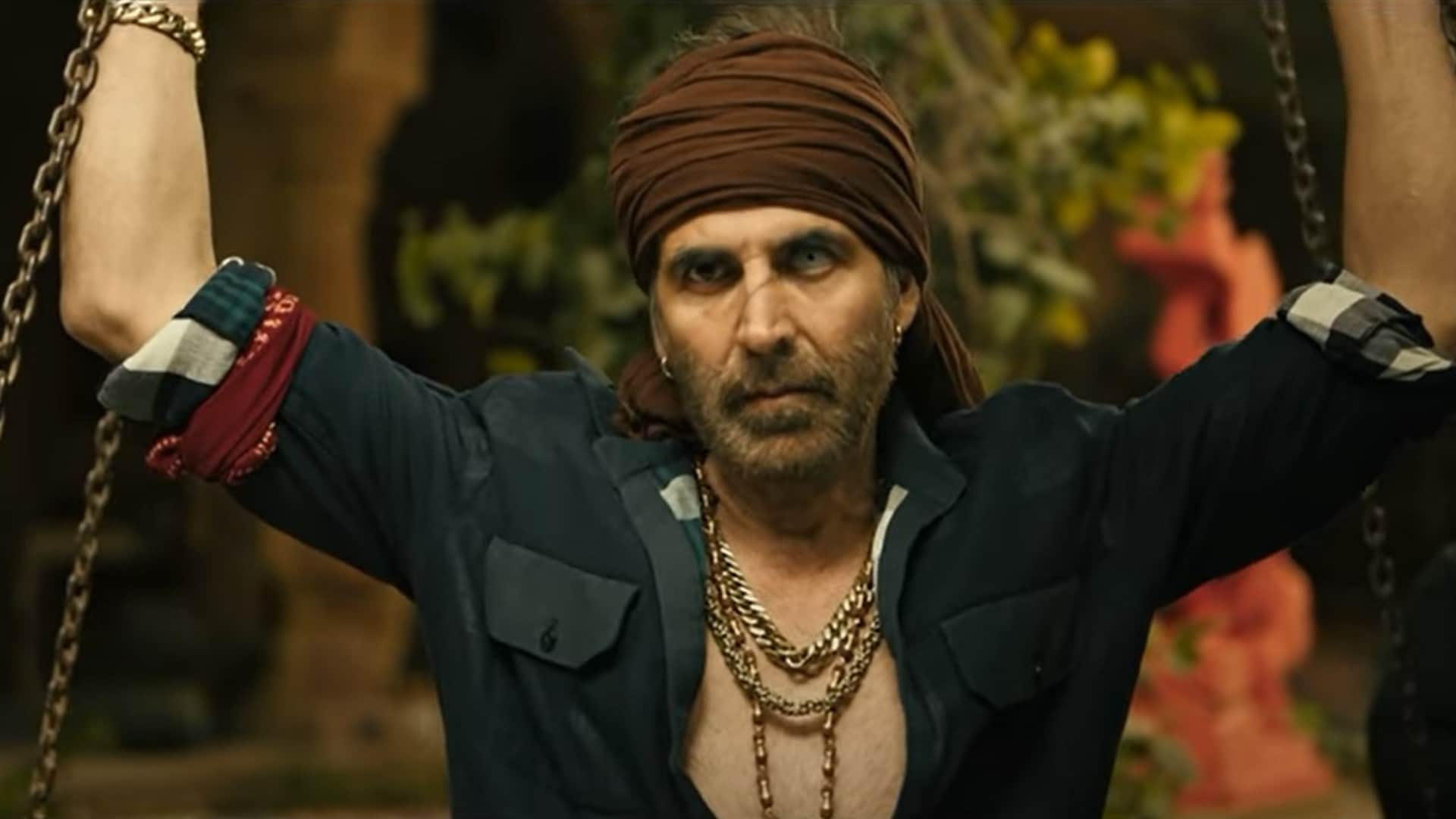 Akshay Kumar film Bachchan Pandey song Saare Bolo Bewafa released