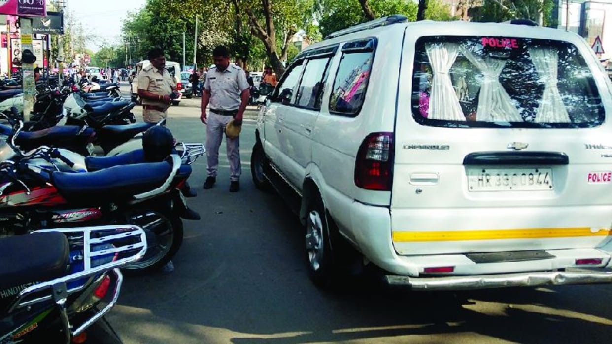 Prostitution busted under the guise of spa center in Hisar of Haryana