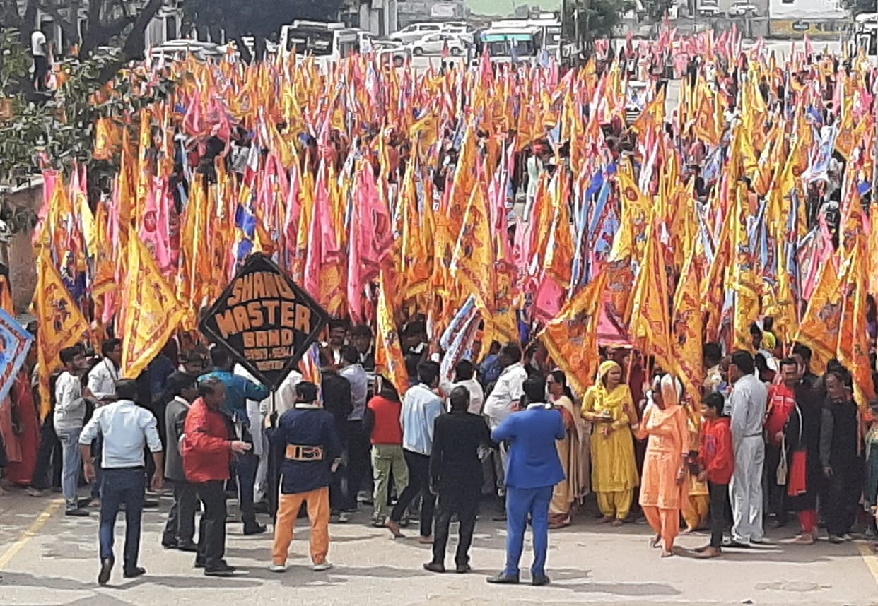 Devotees swing in Shyam Baba's Dhwaja Yatra
