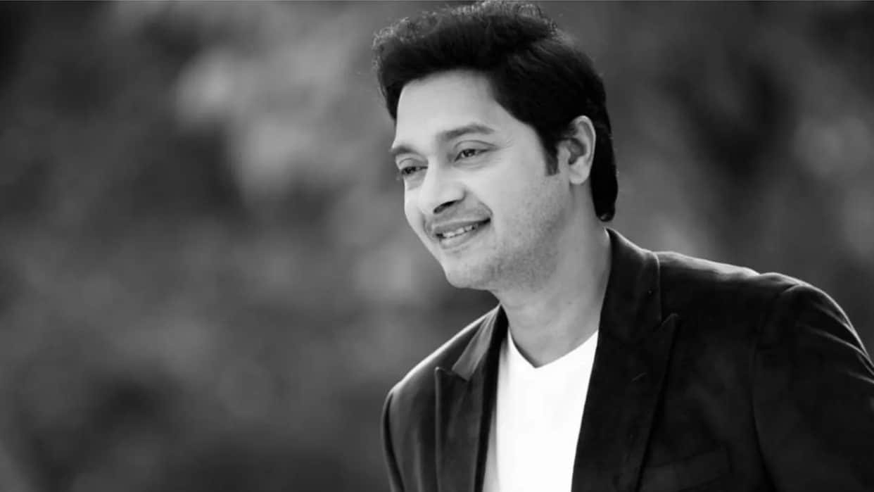 Shreyas Talpade friend film maker Sohum Shah gave health update actor to be discharged from hospital on monday