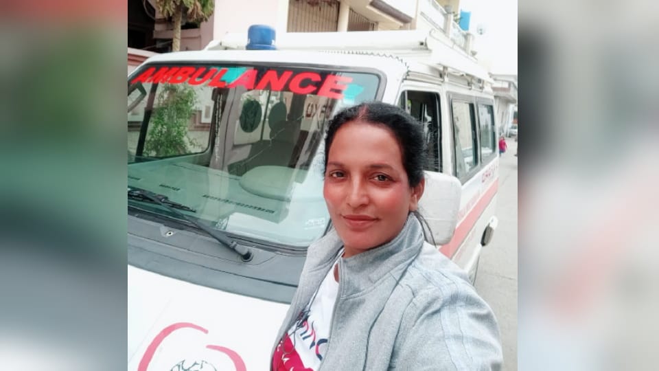 Inspirational story of Jalandhar Ambulance Driver Manjeet Kaur