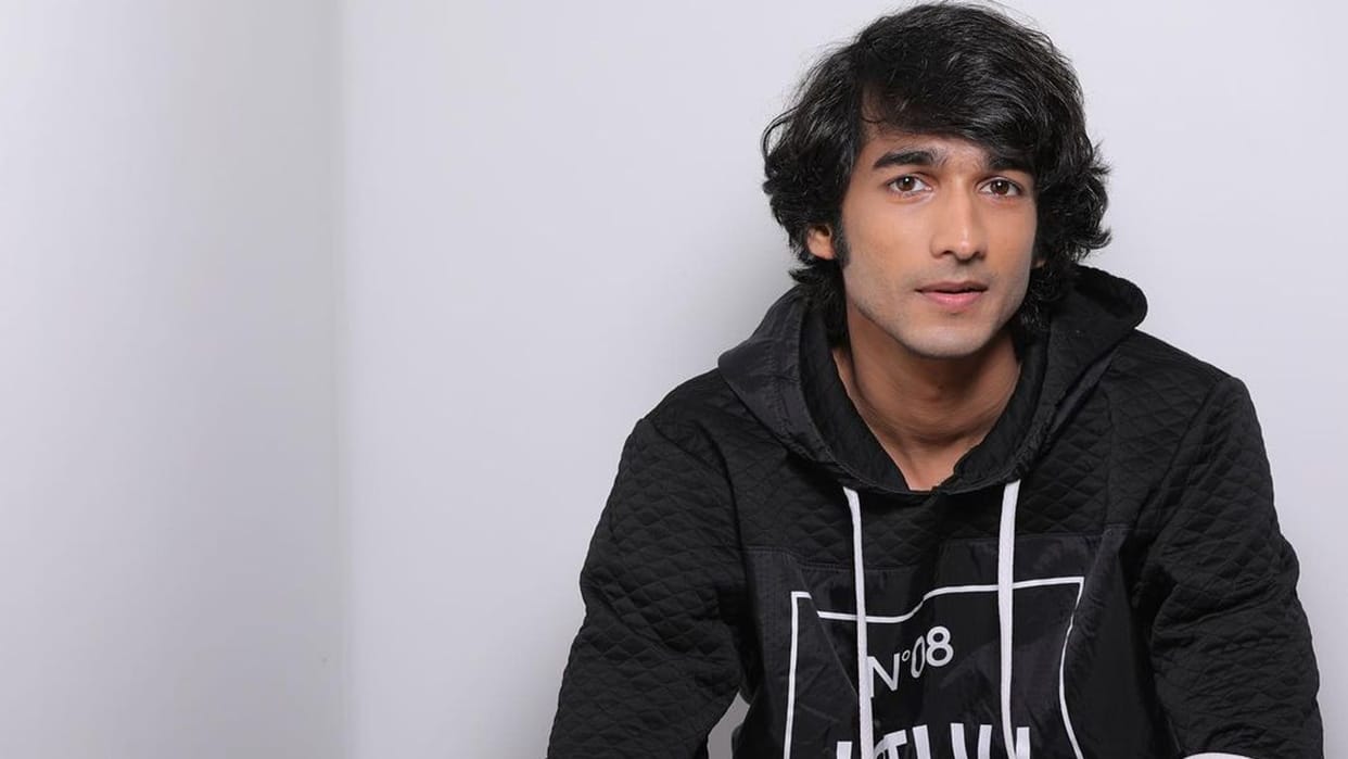 actor shantanu maheshwari Net Worth Income House Car Collection Celebrity lifestyle