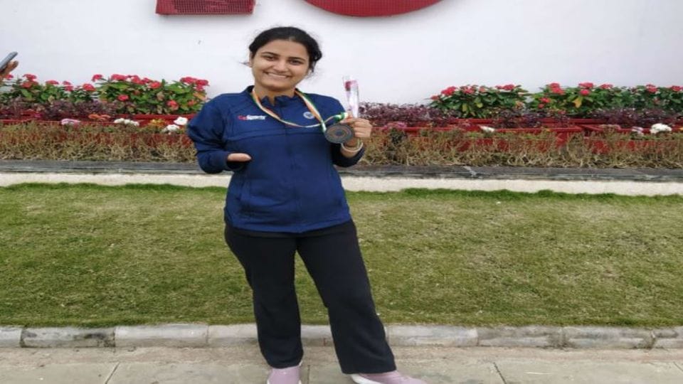 International Women's Day KBC winner Himani bundela and Shooter Soniya Sharma story