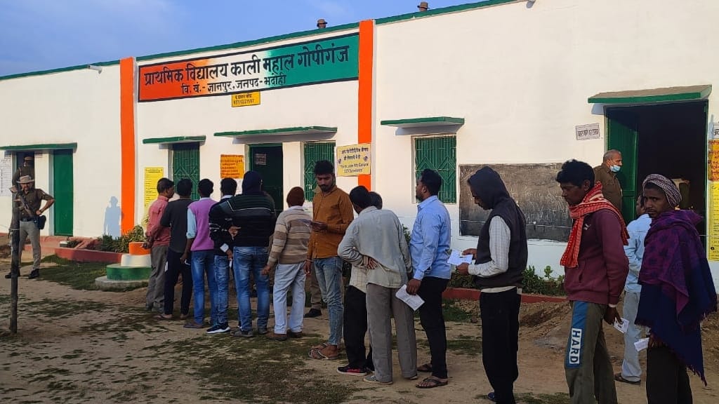 up election phase 7th photos people enthusiast for voting in uttar pradesh
