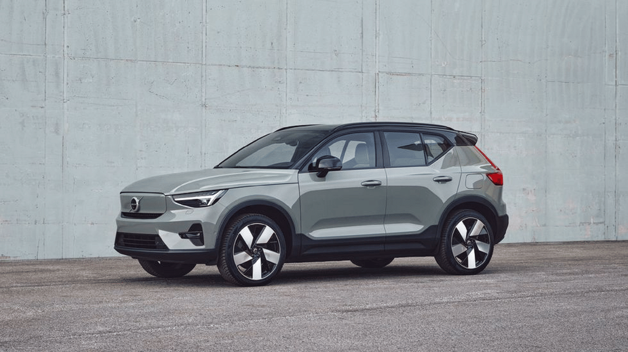 Volvo XC40 Recharge Facelift 2022 Volvo C40 Recharge Volvo officially unveils updated XC40 recharge all-electric SUV introduces new single-motor variant of C40 recharge