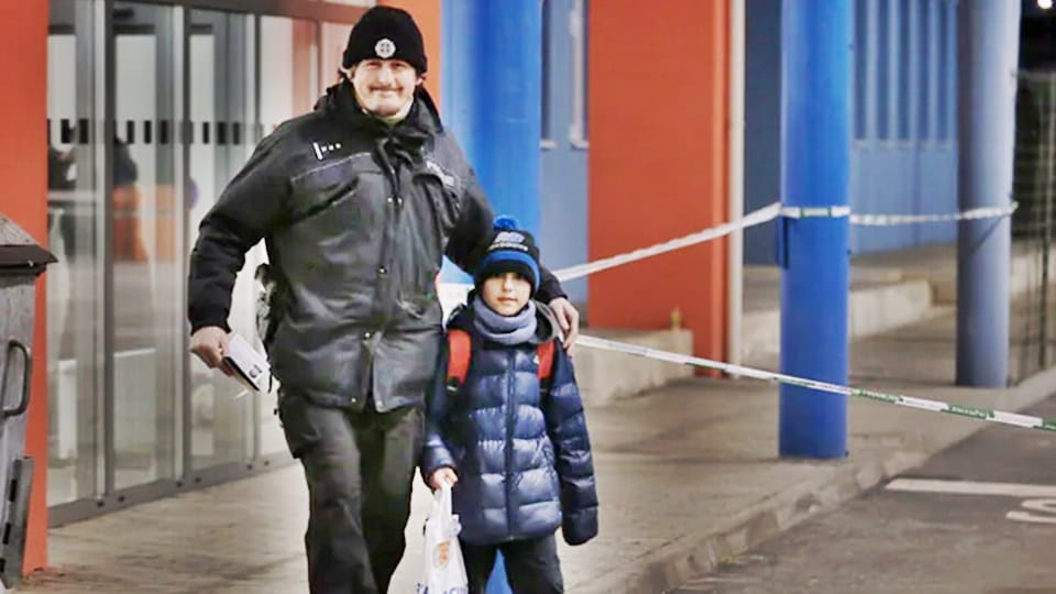 Russia Ukraine War: 11 Years Old Ukraine Boy Travels 1000 Km Alone to Get Safety