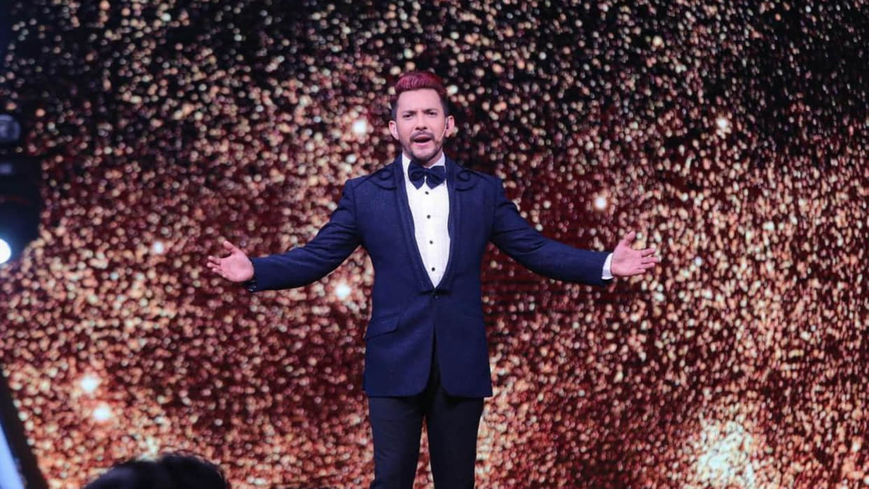 Television: After 15 years of hosting 'Sa Re Ga Ma Pa' Aditya Narayan leaves the show