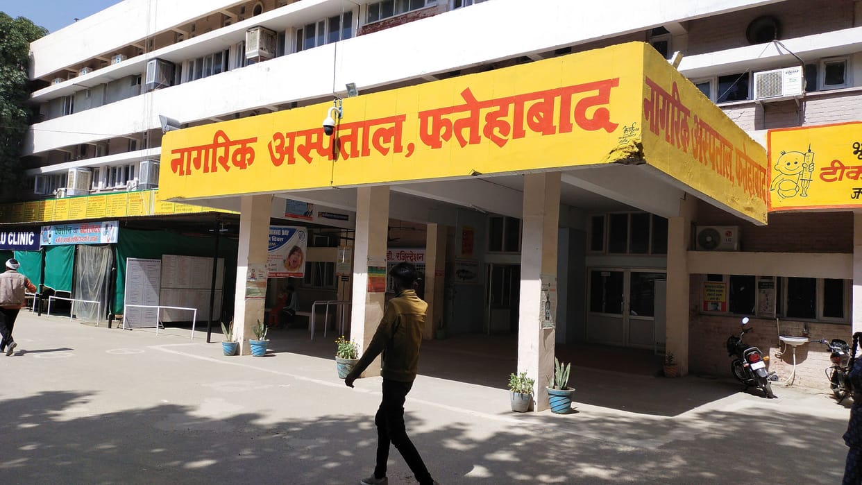 Department failed to stop smoking in public places, only 151 challans in 9 months
