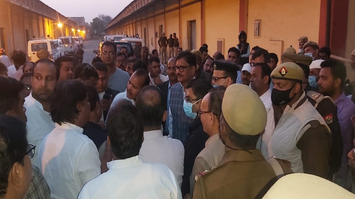 UP elections in Bareilly Postal ballots found in municipal garbage cart near Strong Room
