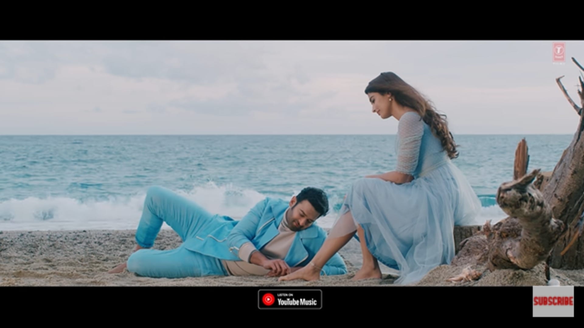 Radhe Shyam New Song Out: The new song of the film 'Main Ishq Mein Hoon' released the video had a tragic end of Prabhas and Pooja Hegde love story