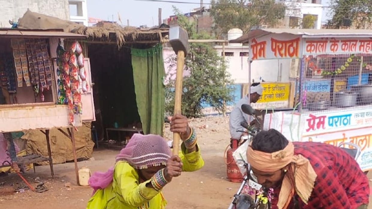 International Women's Day: Women of Agaria society ahead of men in terms of hard work, 65-year-old Paschima Bai became an example