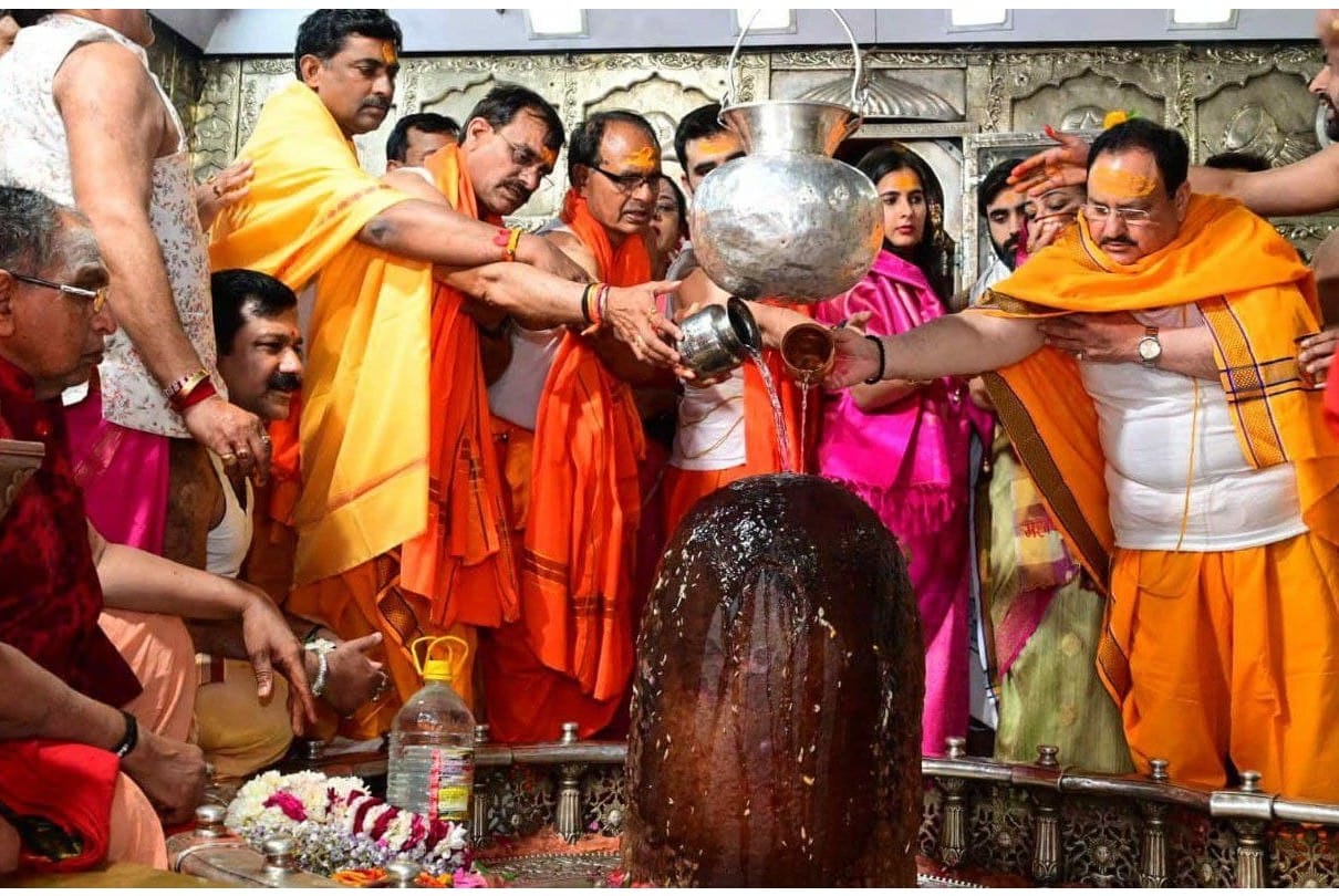 Indore: BJP President Nadda reached Indore, CM welcomed, visited Ujjain and visited Mahakal