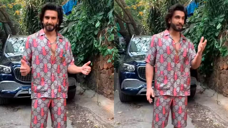 Users again made fun of Ranveer Singh's dressing sense