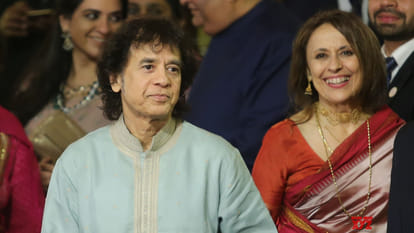 Tabla Maestro Ustad Zakir Hussain got padma vibhushan award 2023 announced by president murmu on republic day