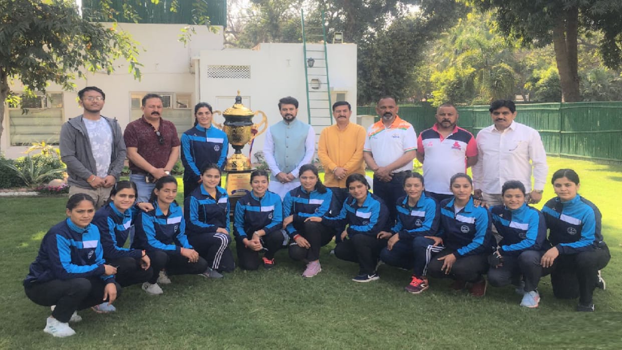 Sports Minister Anurag sought suggestions from players for promotion of Kabaddi