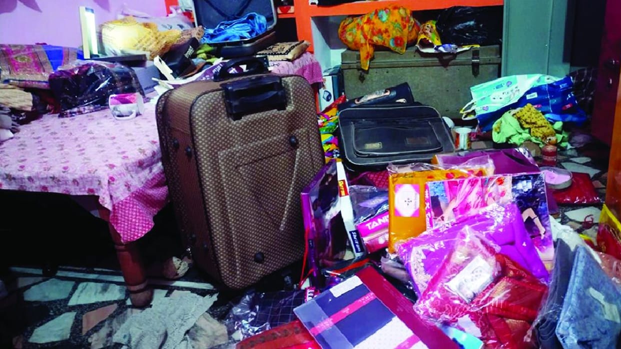 Lakhs of cash and jewelery stolen in two houses in Charkhi Dadri of Haryana