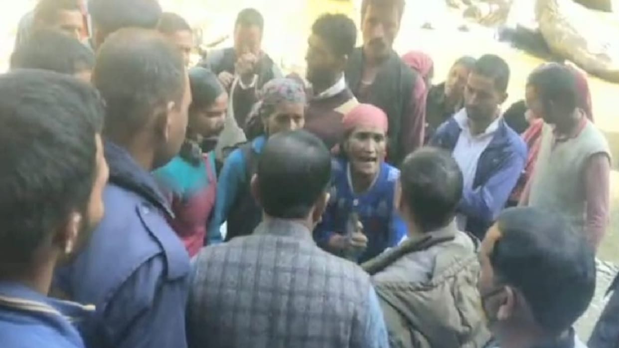 scrimmage between the police and the villagers over the hydroelectric project in mandi