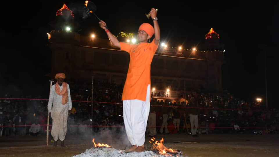 Photos from the last day of Bikaner International Camel Festival