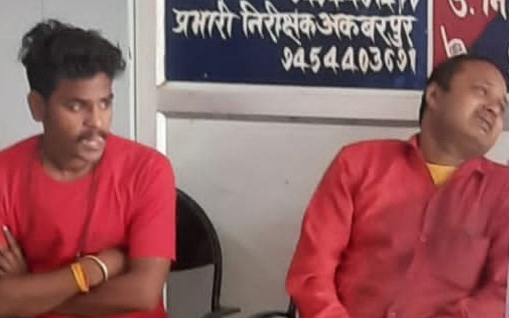 Kanpur Dehat : Bike-riding woman dies, son injured due to truck collision