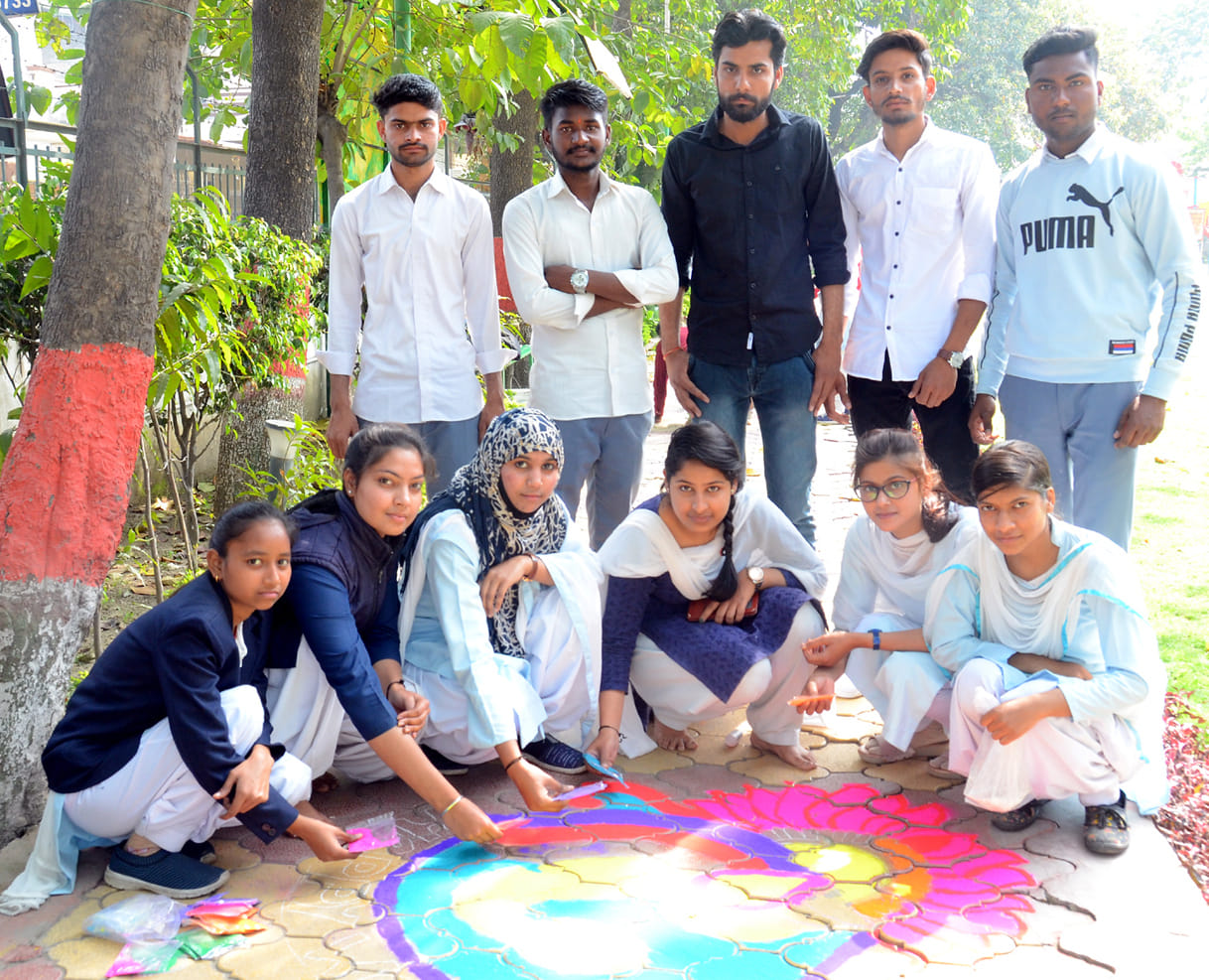Cleanliness in slums, girl students made rangoli