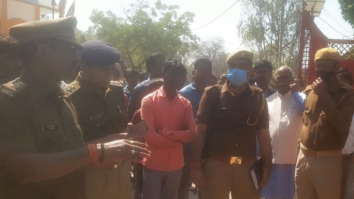 Dead body of gunner deployed in SBSP candidate scurity found in Thana Machhrehta.