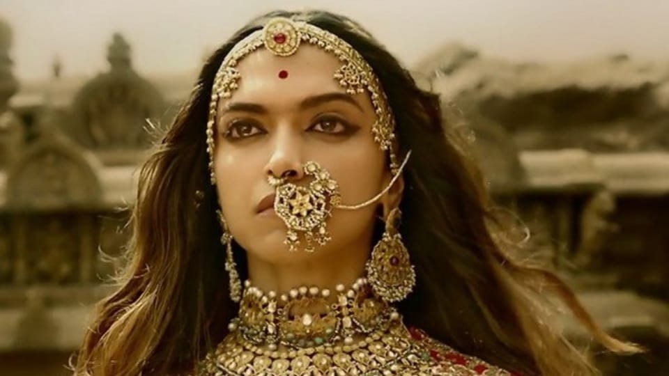 gangubai kathiawadi pink tanu weds manu returns these these films and female actress hit the box office collection cross 100 crore