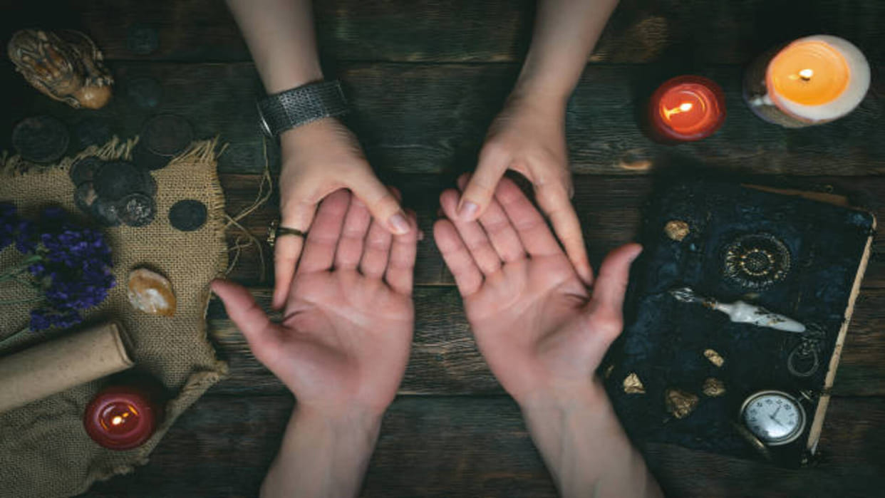 Palmistry bad luck line in hand in hindi these lines trouble you throughout life