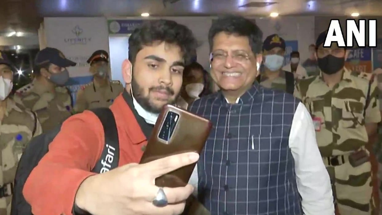 Russia Ukraine War Piyush Goyal Operation Ganga Indian Student evacuation Latest News In hindi