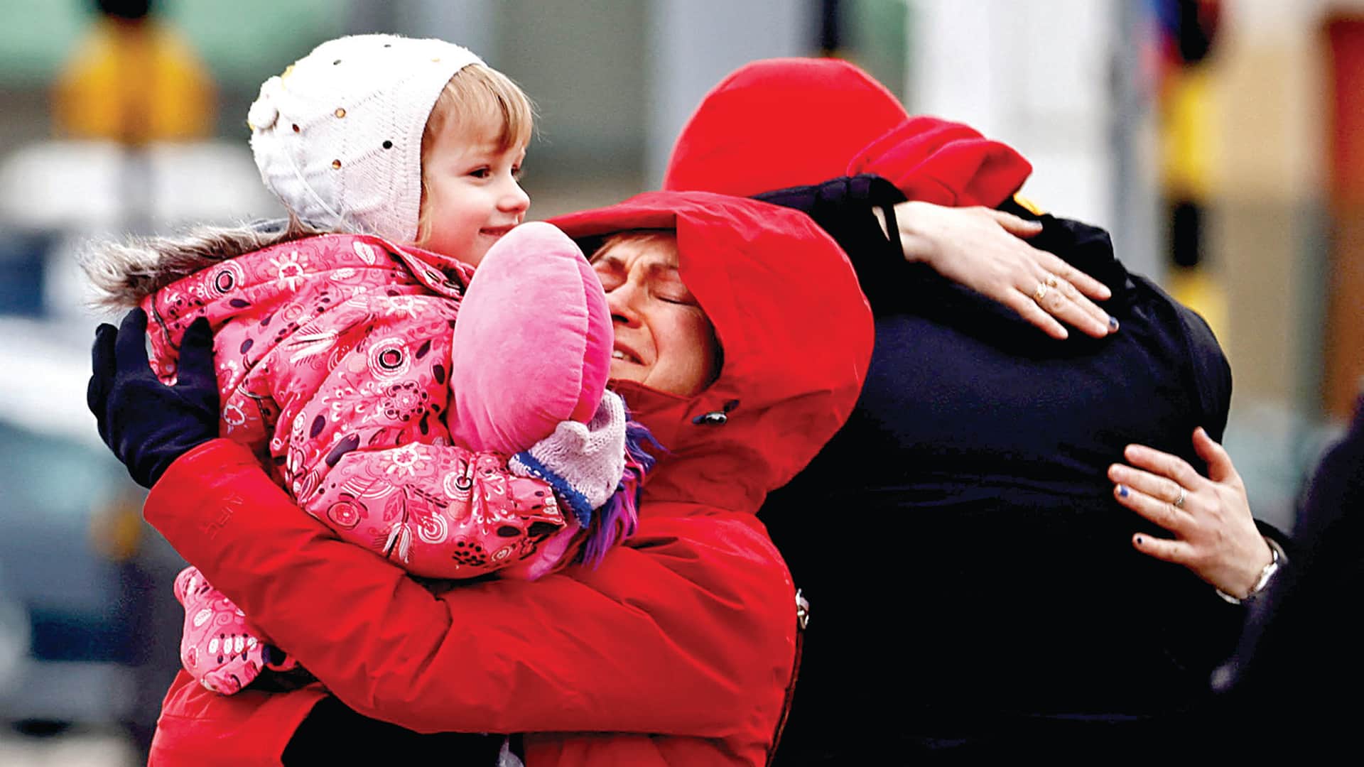 Ukraine Russia War Updates : shelling in outskirts of Kyiv, power plant destroyed, oil depot ashes, dogs plucking dead bodies lying on the roads