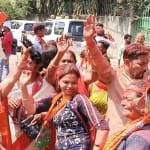 UP Election Result: वाराणसी में नाचते गाते भाजपा समर्थक