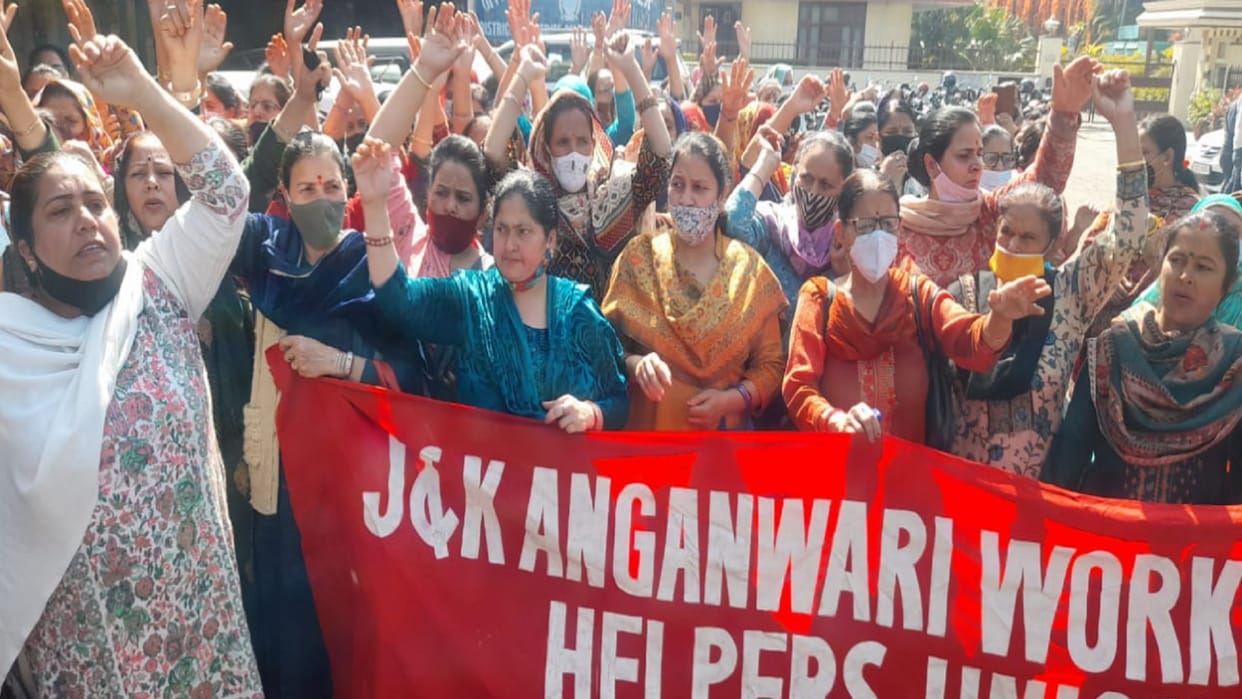 Anganwadi workers protest, demand to increase honorarium