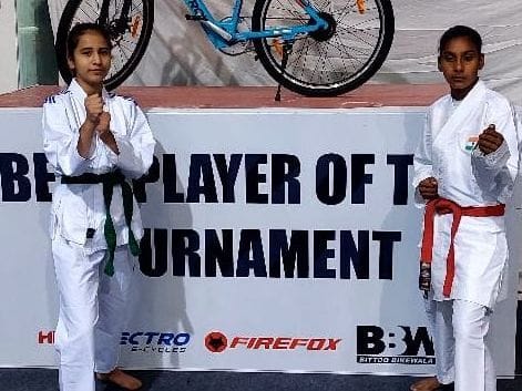 Muskan gets gold in All India Karate Championship