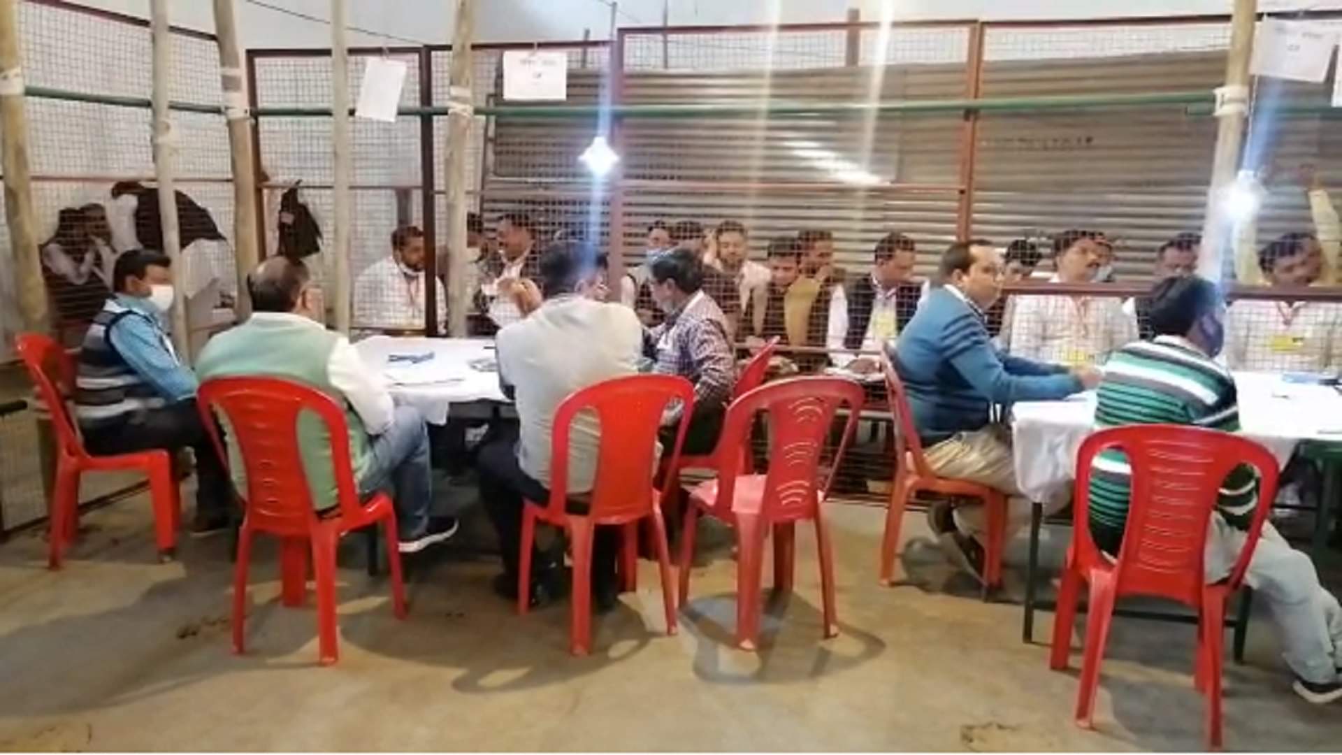 UP Election Result 2022 RLD Samajwadi party alliance candidates won four seats and BJP won two seats in Muzaffarnagar