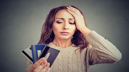 Credit Card Alert News in Hindi Avoid These 7 Mistakes While Making Credit Card Payments