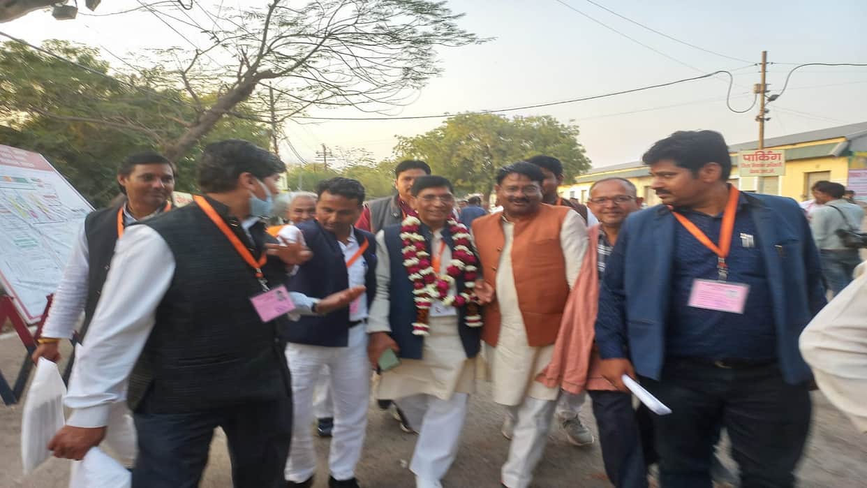 Agra Cantt Election Result 2022 bjp candidate dr gs dharmesh won agra chhavni vidhan sabha