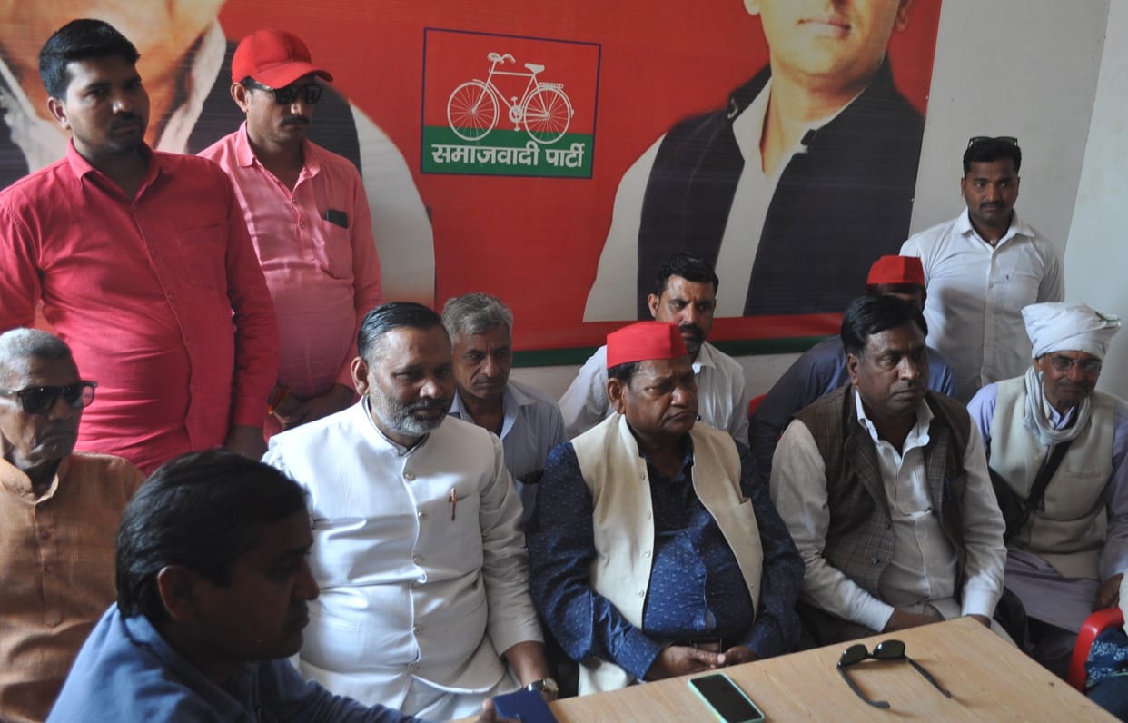 Hathras: Candidates, agents will monitor EVMs till the final decision comes
