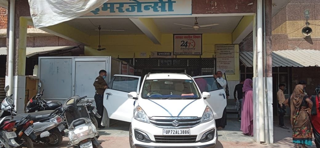 Negligence: Patient died in agony at the emergency gate, uproar